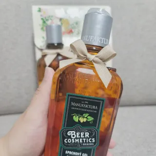 체코 비건화장품 마뉴팍투라 향좋은 천연 맥주샴푸 맥주샤워젤 — 5점을 준 리뷰어가 2022년 5월 올린 사용 사진