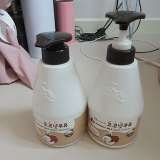 [과일나라] 피부가 마시는 코코넛우유 바디클렌저&바디로션 — 5점을 준 리뷰어가 2022년 3월 올린 사용 사진