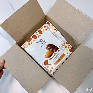 [메종콜리브리] 프랑스 마들렌 메종콜리브리 헤이즐넛 마들렌 2팩 — 5점을 준 리뷰어가 2021년 10월 올린 사용 사진
