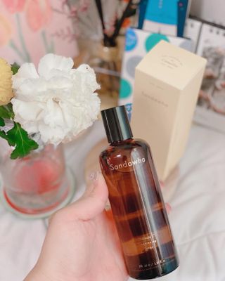 스킨큐어 산다화 비타민c 화이트닝 토너 150ml — 5점을 준 리뷰어가 2021년 12월 올린 사용 사진