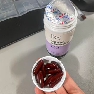 라엘 밸런스 3종 (질 건강 리스펙타 프로바이오틱스, 월경케어 보라지유, 요로건강 크랜베리) 랜덤 증정 1개 — 5점을 준 리뷰어가 2022년 12월 올린 사용 사진