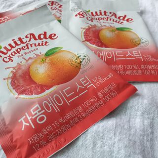 [복음자리] 바리스타 패키지 2종 랜덤발송 (딸기스무디 스틱+샤인머스캣에이드 or 망고스무디+자몽에이드) — 5점을 준 리뷰어가 2022년 7월 올린 사용 사진
