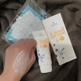[트리티스] UV 디펜스 선크림 PA+++ / SPF50+  60ml — 5점을 준 리뷰어가 2021년 1월 올린 사용 사진