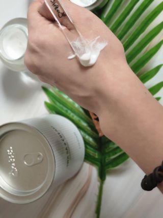 CRE8SKIN(크리에이트스킨) 화사한크림 — 4점을 준 리뷰어가 2022년 3월 올린 사용 사진