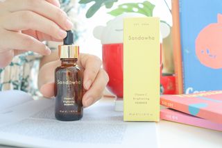 스킨큐어 산다화 비타민c 화이트닝 에센스 30ml — 5점을 준 리뷰어가 2023년 9월 올린 사용 사진