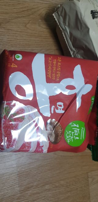 [풀무원] 자연은맛있다 정면, 백면, 홍면  세트 — 5점을 준 리뷰어가 2021년 4월 올린 사용 사진