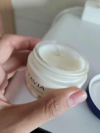 록타비아 Artisan Complete Face Cream — 5점을 준 리뷰어가 2023년 10월 올린 사용 사진