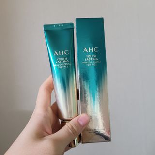 [NEW 탄력유턴 아이크림] AHC 유스 래스팅 리얼 아이크림 포 페이스 — 5점을 준 리뷰어가 2021년 1월 올린 사용 사진