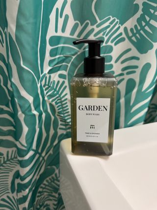 테이크어샤워 쿠팡) 가든 바디워시 GARDEN BODY WASH 250ML — 5점을 준 리뷰어가 2025년 9월 올린 사용 사진