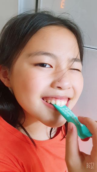 앙팡 패밀리면역 프로바이오틱스 2g x 100포 — 5점을 준 리뷰어가 2022년 10월 올린 사용 사진