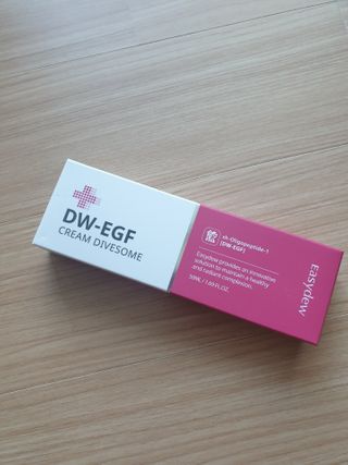 이지듀 DW-EGF 크림 다이브좀_콜라겐이 쏙쏙, 탄력피부로 다이빙 — 5점을 준 리뷰어가 2021년 2월 올린 사용 사진