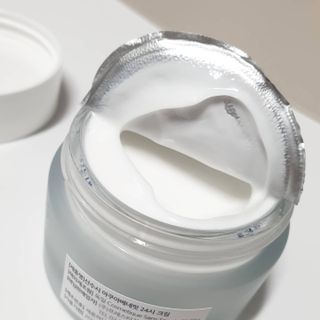 산수시 아쿠아 베네핏 24h 수부지 물광 속건조 수분크림 50ml — 5점을 준 리뷰어가 2021년 7월 올린 사용 사진