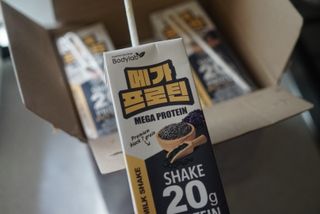 바디랩 프로틴음료 단백질쉐이크 메가프로틴 — 5점을 준 리뷰어가 2022년 4월 올린 사용 사진