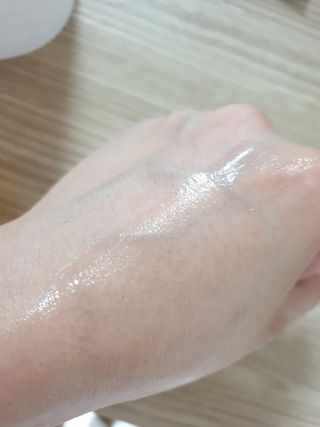 체르엠 스템앤셀 비타민 브라이트닝 에센스 30ml 1개 — 5점을 준 리뷰어가 2021년 8월 올린 사용 사진