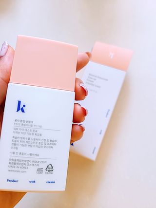 키노닉스 로지 톤업 선밀크 — 5점을 준 리뷰어가 2021년 8월 올린 사용 사진