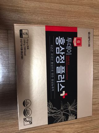 서울약사신협_투데이홍삼정플러스스틱_10g x 30포 — 5점을 준 리뷰어가 2021년 2월 올린 사용 사진