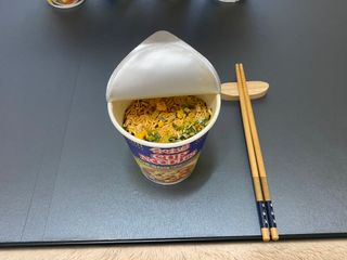 NISSIN 닛신 컵누들  4종 - 씨푸드오리지날, 씨푸드 스파이시, 씨푸드 커리, 씨푸드 XO소스 — 4점을 준 리뷰어가 2022년 11월 올린 사용 사진