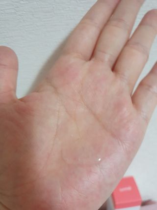 썸헤어 / SUMHAIR 썸헤어 실키 테라피 헤어 에센스 — 5점을 준 리뷰어가 2021년 5월 올린 사용 사진