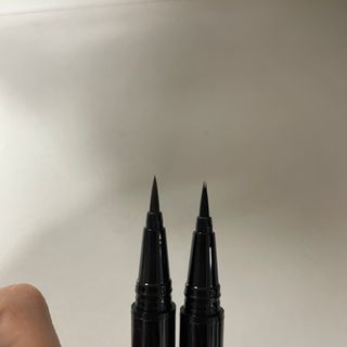 씨스터앤 퍼펙트 엣지 브러쉬 펜 라이너 2종 택 1 — 5점을 준 리뷰어가 2022년 1월 올린 사용 사진