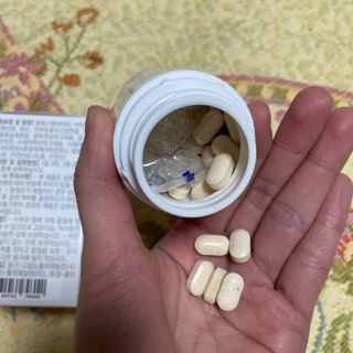 프리마인 평생 써야하는 관절의 건강을 위한 완벽설계 솔루션 관절n마디케어 플러스 120정 — 5점을 준 리뷰어가 2021년 10월 올린 사용 사진