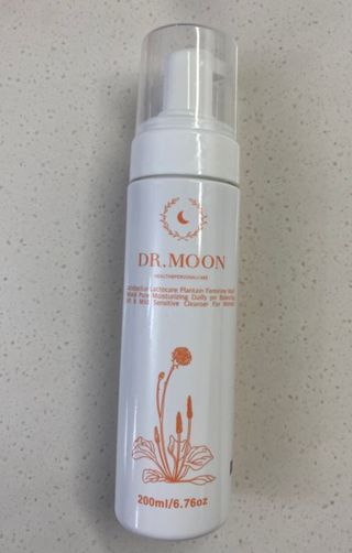 MF프리 [닥터문] 유산균 락토케어 질경초 여성청결제 200ml (폼타입) — 5점을 준 리뷰어가 2022년 6월 올린 사용 사진