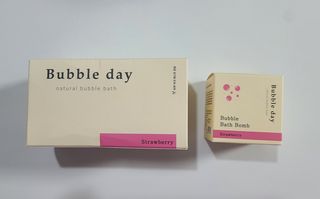 버블데이 아로마/과일 거품 입욕제 — 5점을 준 리뷰어가 2021년 7월 올린 사용 사진