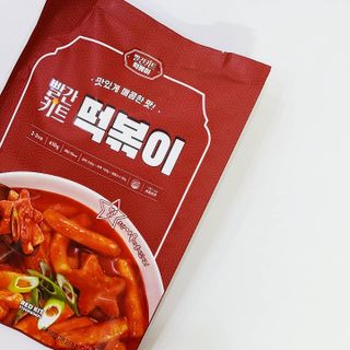 빨간키트 떡볶이 밀키트 2~3인분 매운맛 국물 떡볶이 만들기 쉬운 황금 레시피 분말 소스로 간편한 요리 — 5점을 준 리뷰어가 2021년 10월 올린 사용 사진