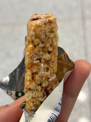 이지프로틴바 3종x각 2ea (고단백질바, 멀티단백질바, 식물성단백질바) — 5점을 준 리뷰어가 2024년 3월 올린 사용 사진