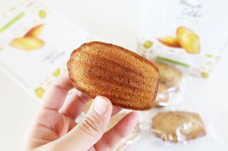 [메종콜리브리] 프랑스 마들렌 메종콜리브리 피스타치오 마들렌 2팩 — 5점을 준 리뷰어가 2021년 11월 올린 사용 사진