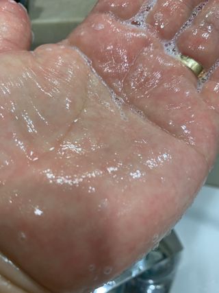 스킨큐어 산다화 울트라 젠틀 약산성 세안제 — 4.5점을 준 리뷰어가 2023년 3월 올린 사용 사진
