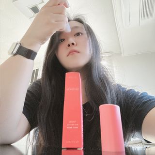 스킨큐어 산다화 카멜리아 안티 링클 멀티밤 — 4점을 준 리뷰어가 2022년 11월 올린 사용 사진