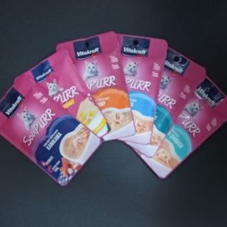 비타크래프트 고양이 수프 50g 3가지맛 x4팩씩 총 12팩 — 5점을 준 리뷰어가 2021년 10월 올린 사용 사진