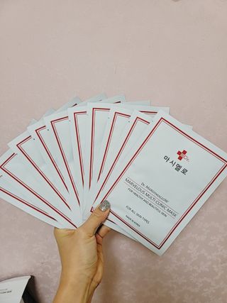 닥터마시멜로 마블러스 멀티 클리닉 마스크 — 5점을 준 리뷰어가 2021년 4월 올린 사용 사진