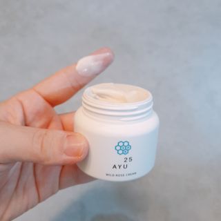 AYU25[아유트웬티파이브]다마스크로즈워터 베이스 천연 수분 촉촉 크림 — 5점을 준 리뷰어가 2021년 2월 올린 사용 사진