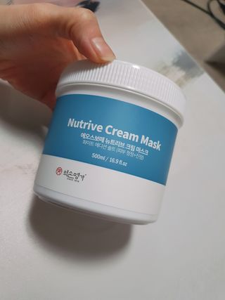 약손명가코스메틱 에오스보떼 뉴트리브 크림 마스크 솔트 500ml — 5점을 준 리뷰어가 2022년 1월 올린 사용 사진