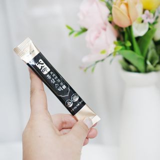 헬스업_천명진프리미엄홍삼스틱_10ml x 30포 — 4점을 준 리뷰어가 2021년 1월 올린 사용 사진