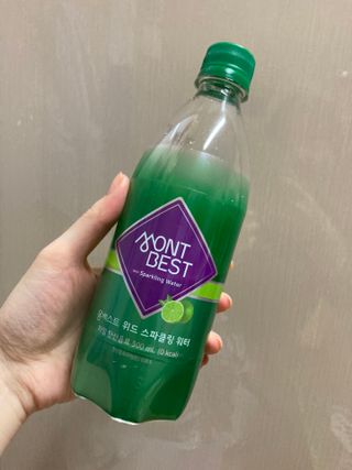 몽베스트 Montbest with Sparkling water Lime20병 — 5점을 준 리뷰어가 2021년 10월 올린 사용 사진