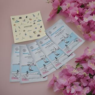 세뚜아(Cettua) [세뚜아] 모이스처 밸런싱 페이셜 마스크 Cettua Moisture Balancing Facial Mask 5매 — 5점을 준 리뷰어가 2023년 12월 올린 사용 사진