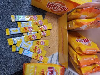 [광동제약] 비타500데일리스틱70포&굿즈3종 — 5점을 준 리뷰어가 2021년 10월 올린 사용 사진