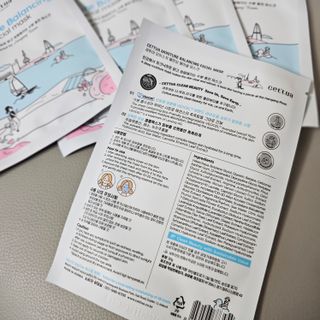세뚜아(Cettua) [세뚜아] 모이스처 밸런싱 페이셜 마스크 Cettua Moisture Balancing Facial Mask 5매 — 3점을 준 리뷰어가 2024년 3월 올린 사용 사진
