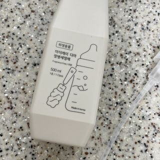 마더케이 디아 프리미엄 젖병세정제 500ml 액상형/무향 — 5점을 준 리뷰어가 2021년 12월 올린 사용 사진