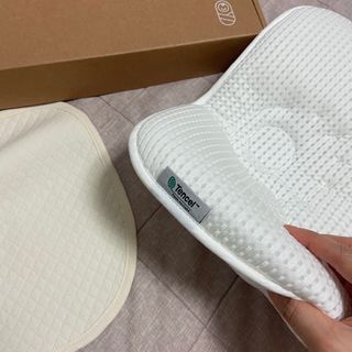 일상유희 newborn 뉴본필로우 아기두상관리베개 — 5점을 준 리뷰어가 2023년 1월 올린 사용 사진