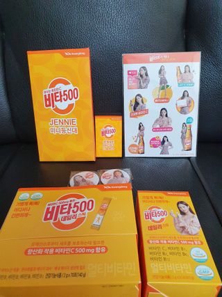 [광동제약] 비타500데일리스틱70포&굿즈3종 — 5점을 준 리뷰어가 2021년 10월 올린 사용 사진