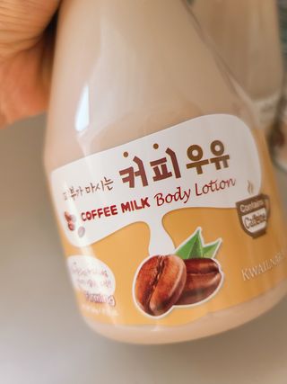 [과일나라] 피부가 마시는 커피우유 바디클렌저&바디로션 — 5점을 준 리뷰어가 2022년 3월 올린 사용 사진