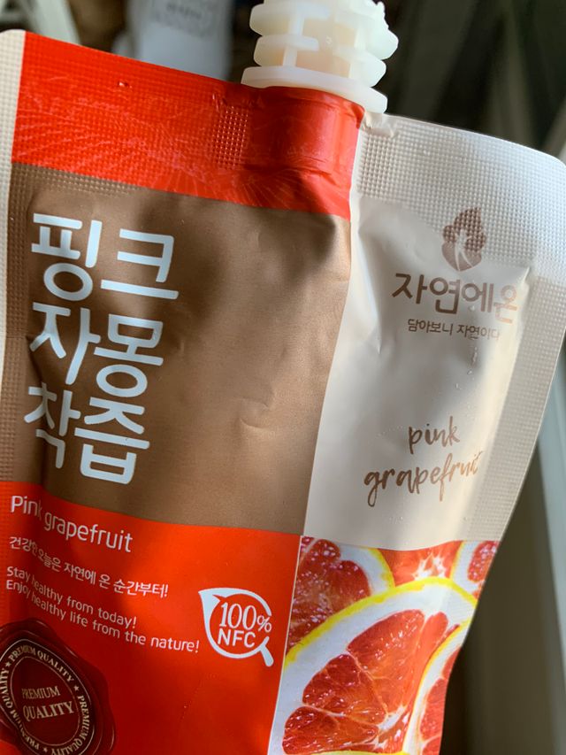자연에온 핑크 자몽 착즙 100mL 10개입 1BOX +가 득담은 자몽 콜라겐 젤리스틱 1BOX 리뷰 사진