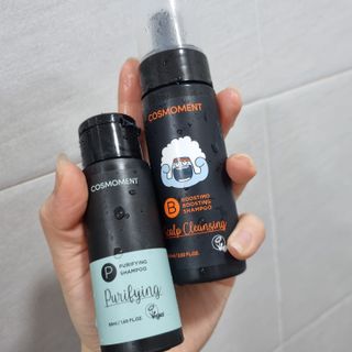 코스모먼트 부스티모 부스팅샴푸60ml + 비듬세정 진정샴푸50ml — 4점을 준 리뷰어가 2022년 1월 올린 사용 사진
