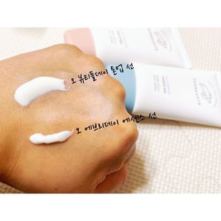 [라이브캠페인] 씨널스 에센스 선/톤업 선, 토너/에센스 세트 — 5점을 준 리뷰어가 2022년 2월 올린 사용 사진