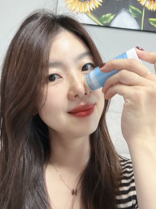 [포이유이/2.8억 펀딩 신화] 올인원 블랙헤드 스틱 — 5점을 준 리뷰어가 2022년 10월 올린 사용 사진