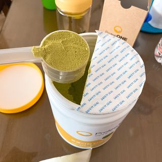 프로티원 단백질쉐이크 녹차맛 2주분 1통+보틀 — 5점을 준 리뷰어가 2021년 4월 올린 사용 사진