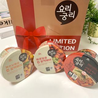 나우  [요리궁리] B타입 ( 매콤, 치즈, 매콤까르보 ) 꽃떡볶이 6개입 세트 — 5점을 준 리뷰어가 2025년 3월 올린 사용 사진